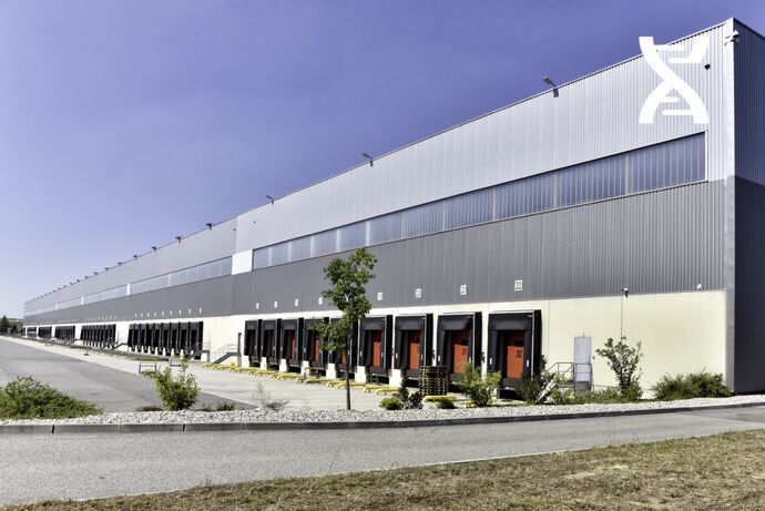 Denjean Logistique operates over 135,000 m2 of warehousing space in the Greater South-West region. Denjean Logistique operates over 135,000 m2 of warehousing space in the Greater South-West region.