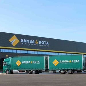 Gamba Rota outdoor warehouse 2015