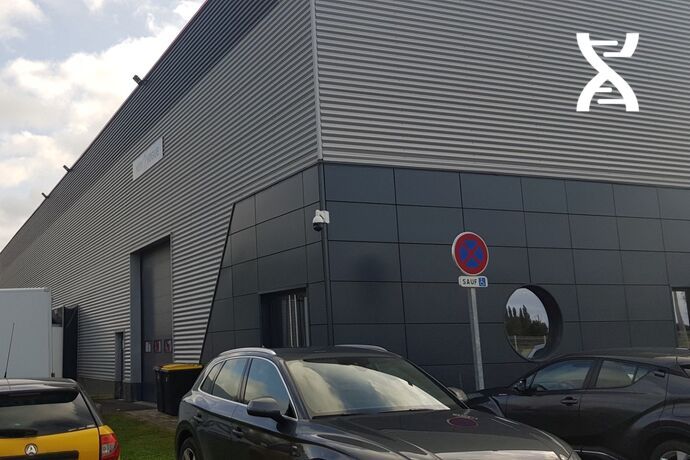 New Vogue Logistique has a 20,000 m2 warehouse dedicated to textiles.