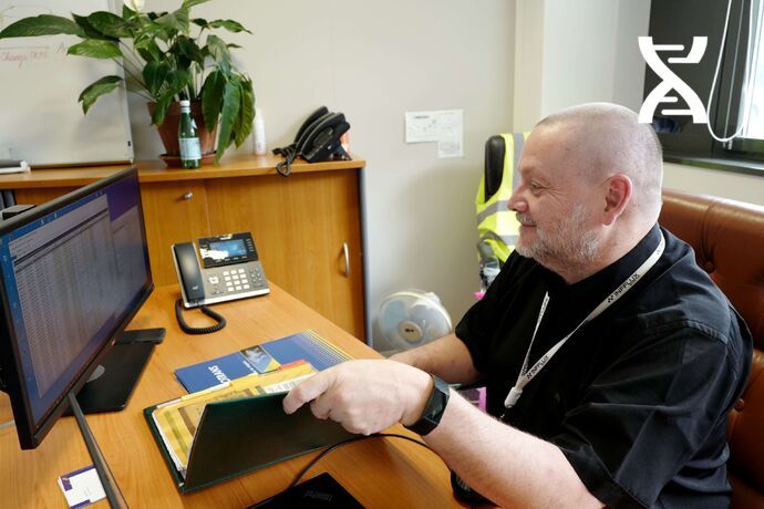 The TMS enables you to choose the right carrier/service pair, taking into account all physical and financial constraints.